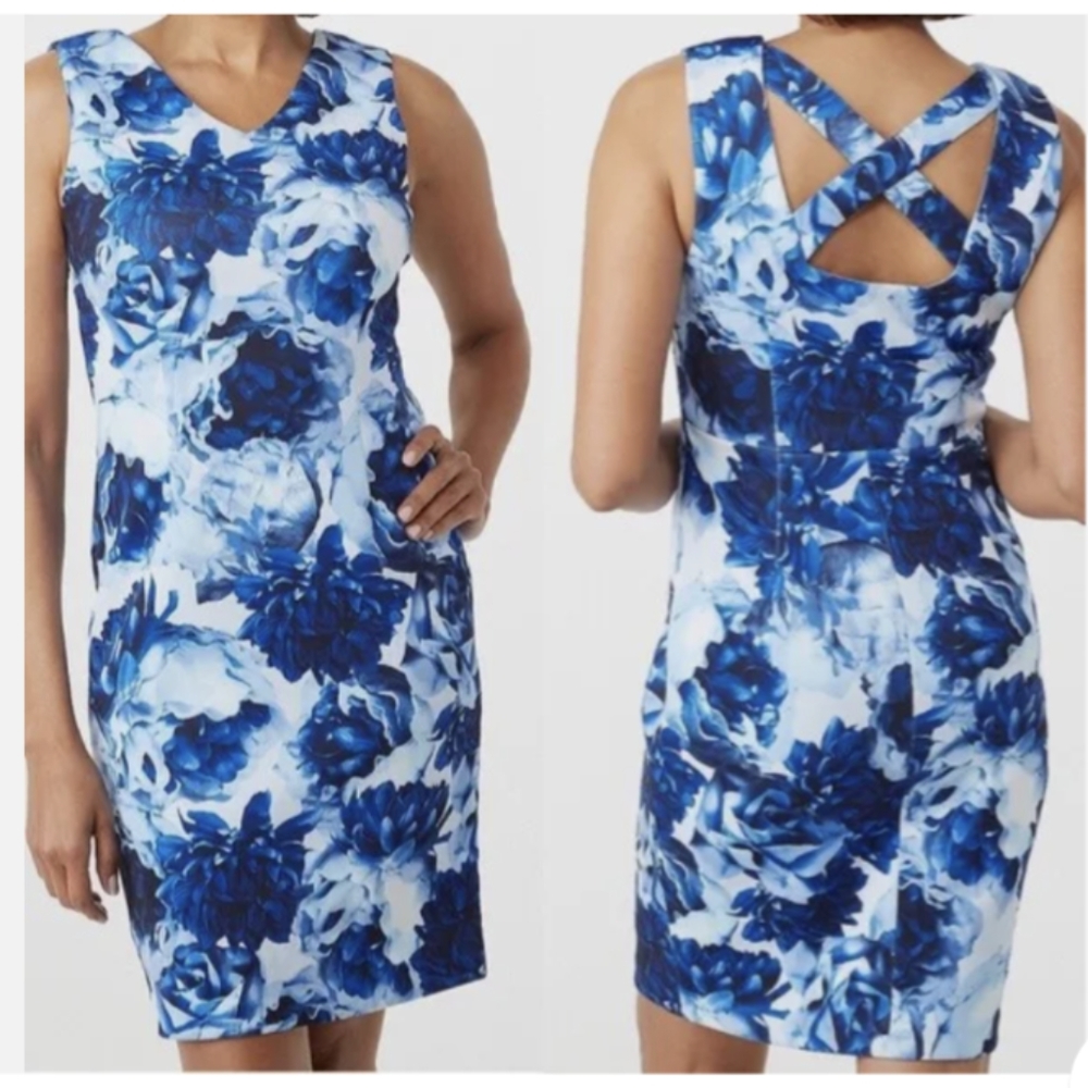 T-Tahari‎ Blue Floral Scuba Dress